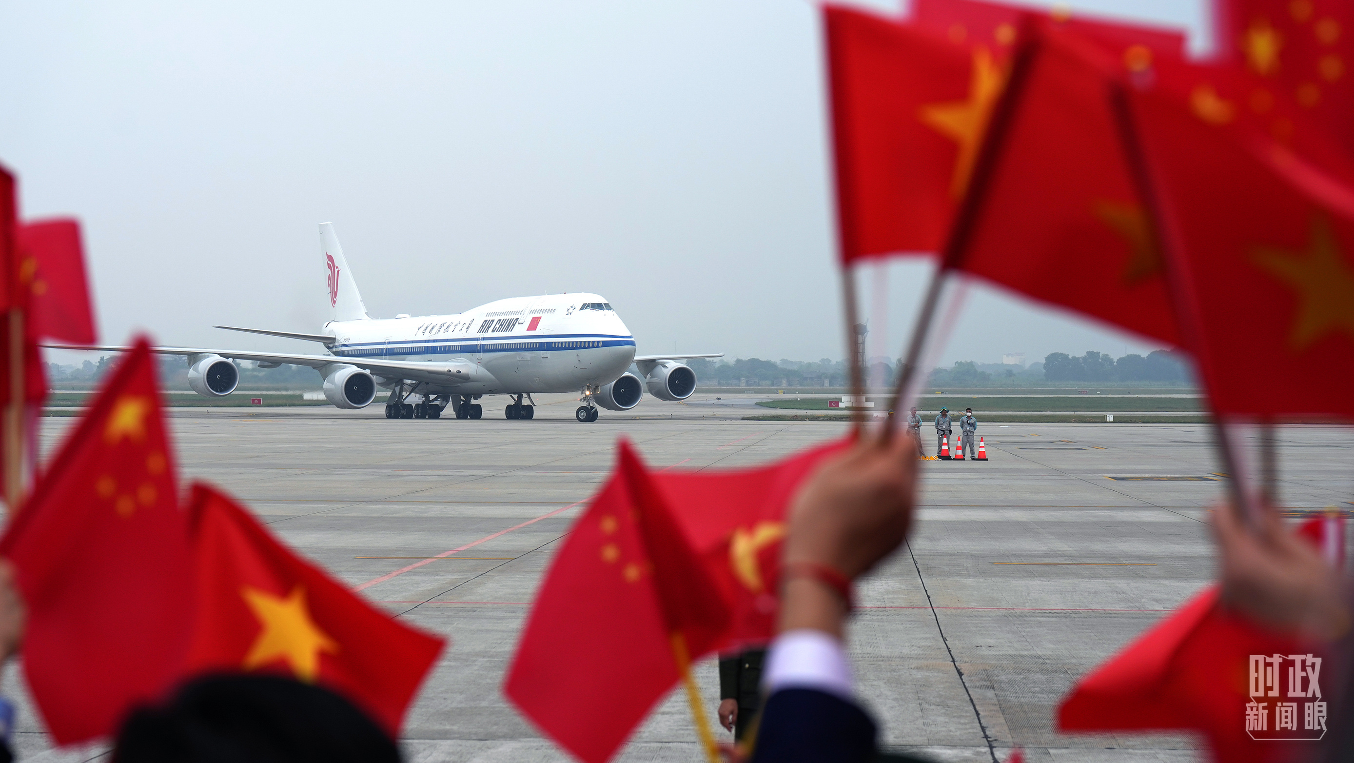 江南体育时政新闻眼丨时隔六年习再访越南承载哪些重要历史意义(图1)